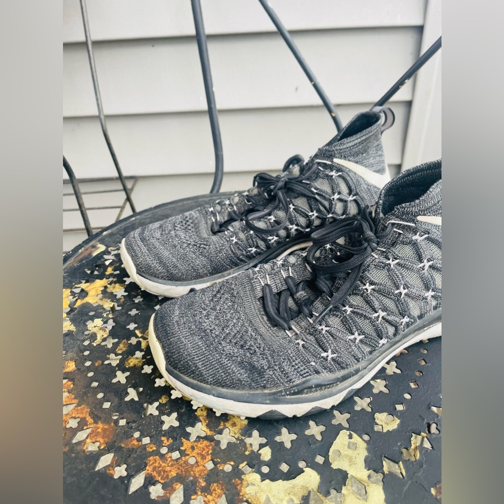 Men’s Nike trainers